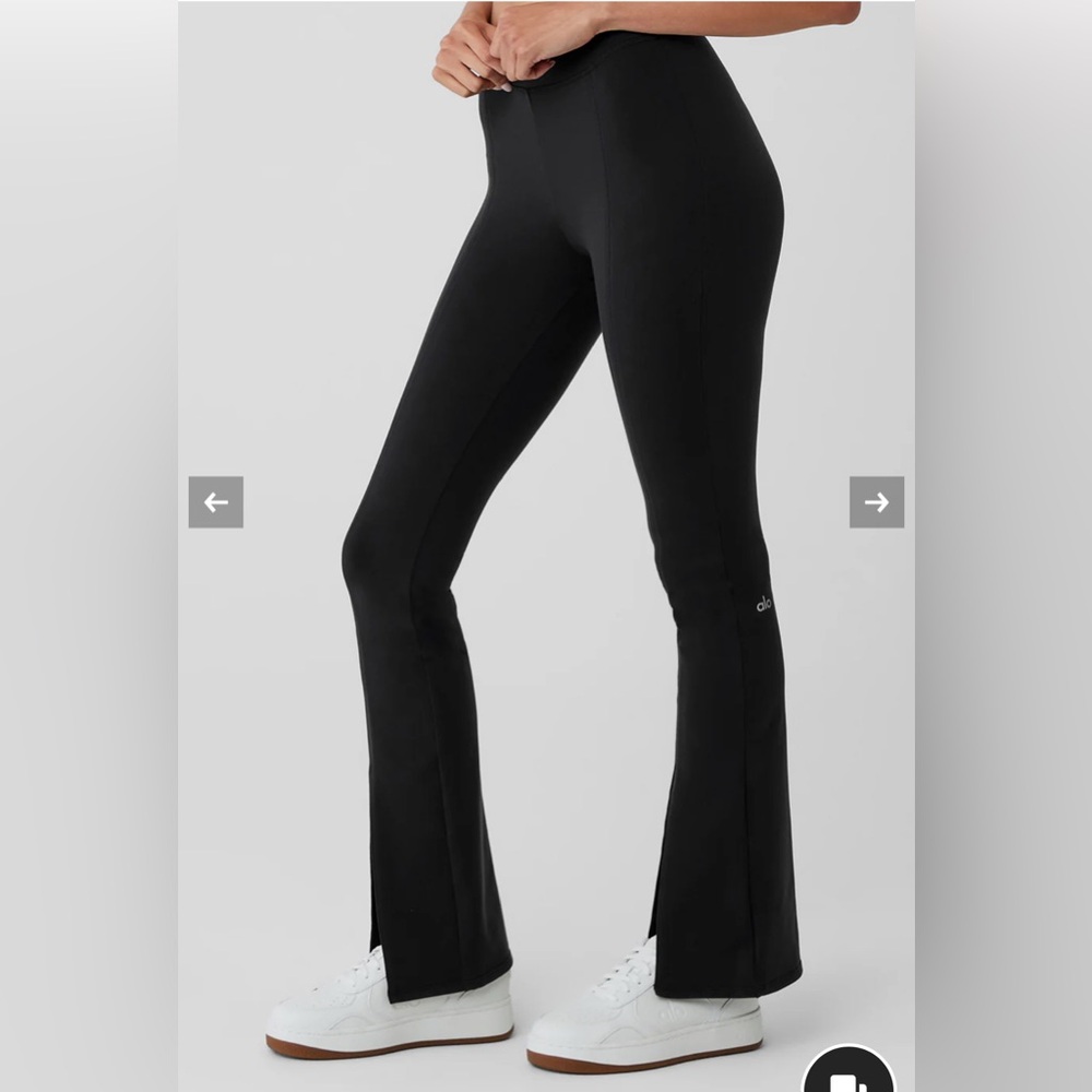 Alo Yoga- Airbrush High-Waist Flutter Legging Black size small